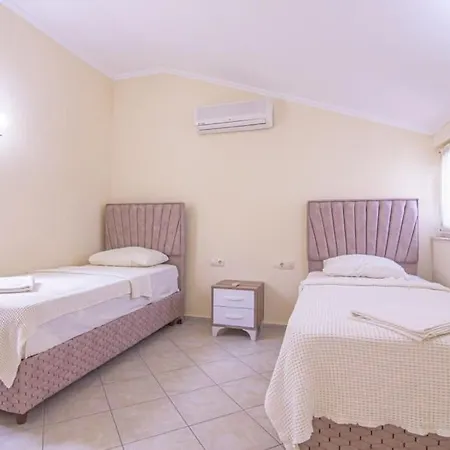 Villa Fethiye'de Denize Sifir 10 Kisilik Oyster 5