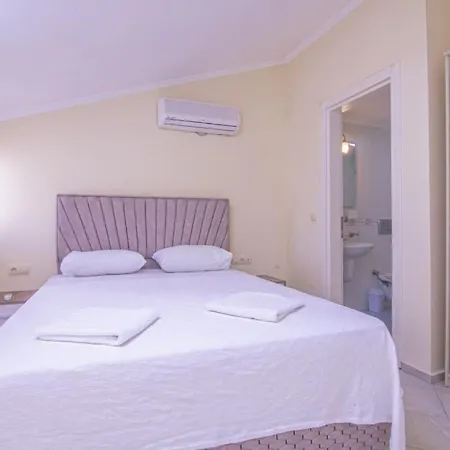 Villa Fethiye'de Denize Sifir 10 Kisilik Oyster 5 *